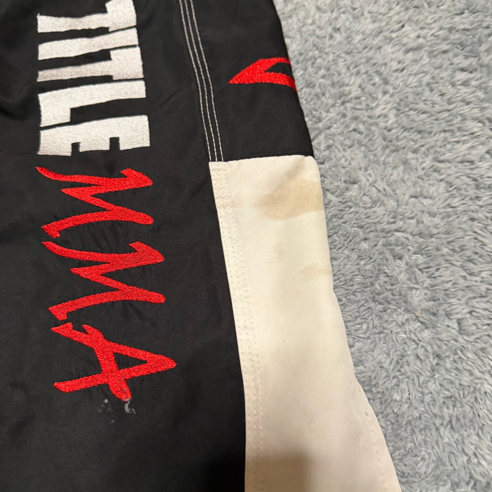 Title Mma Wrestling Shorts Mens Medium Black White *Stains — image 6 of 8